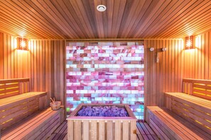 Body treatments, manicures and pedicures