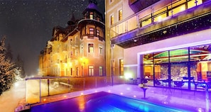 Indoor pool, outdoor pool, pool loungers