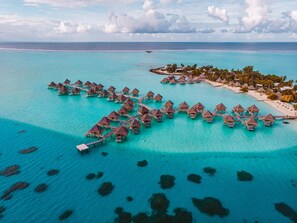 Aerial view - InterContinental Bora Bora Le Moana Resort by IHG (Bora Bora)
