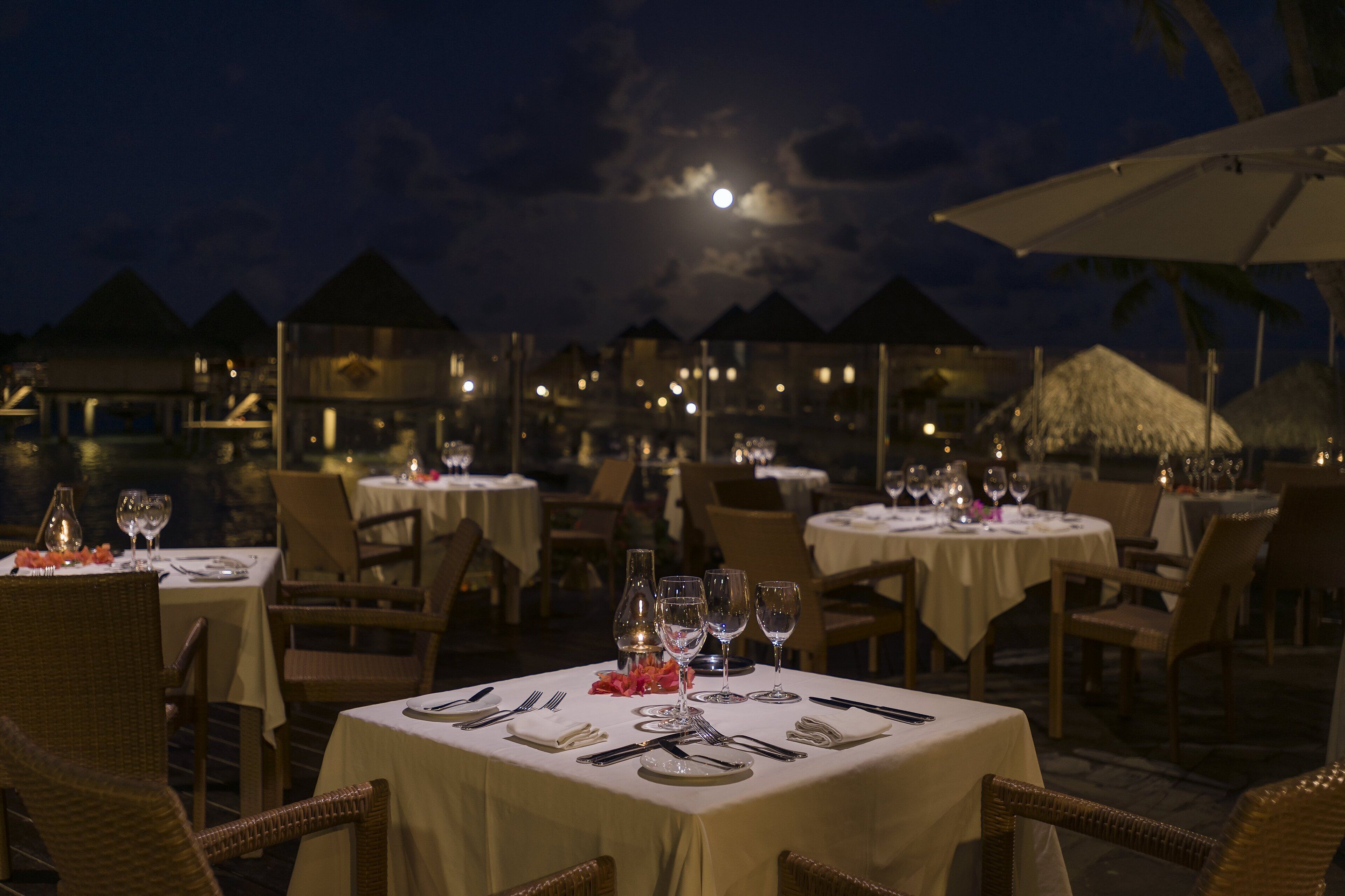 breakfast, lunch, dinner served; international cuisine, beach views