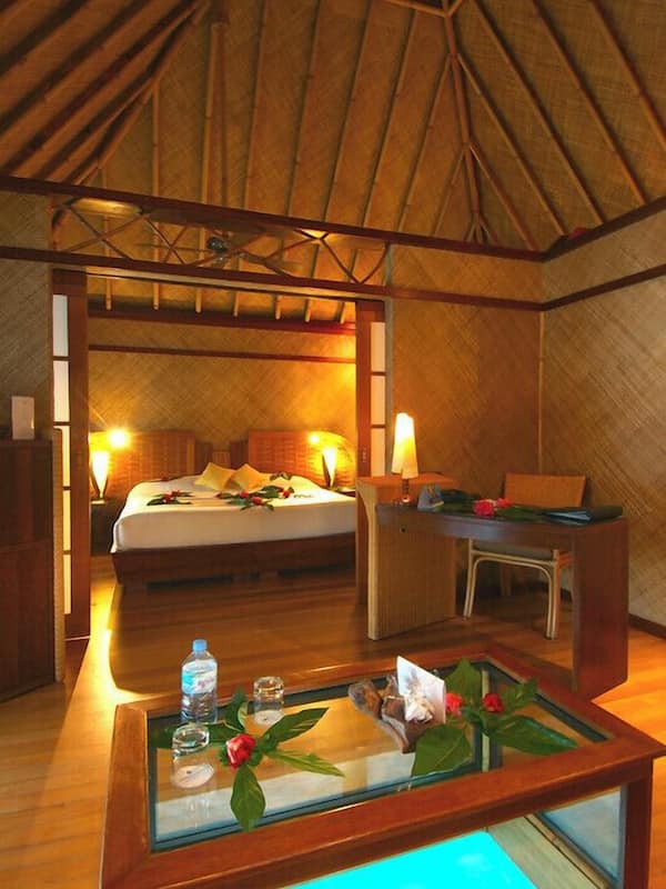 43-inch flat-screen TV with satellite channels, TV