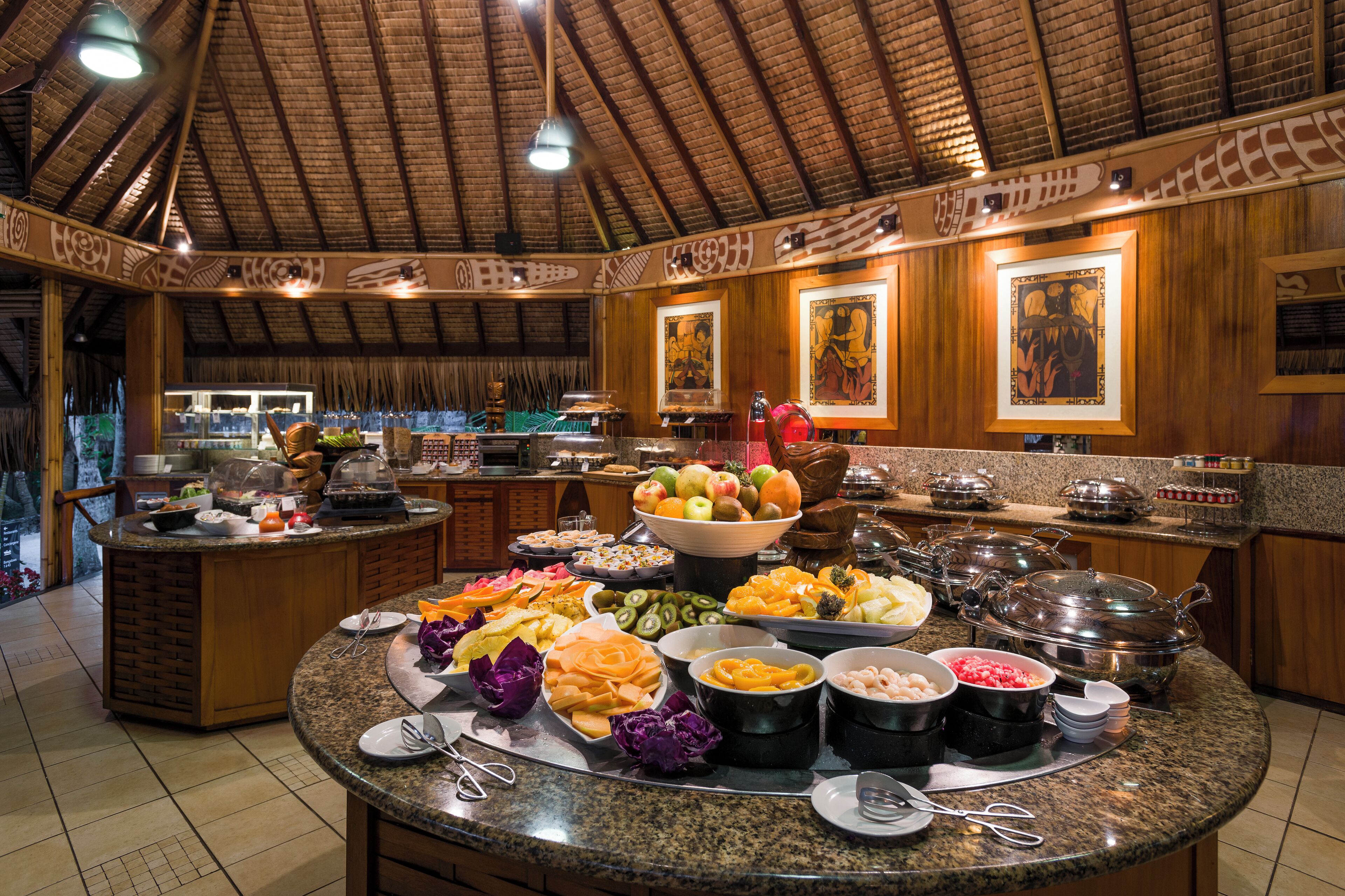 daily buffet breakfast (xpf 5450 per person)