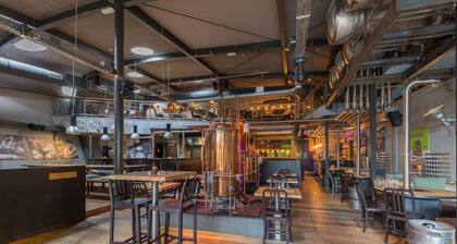 Leonardo Hotel Almere City Center