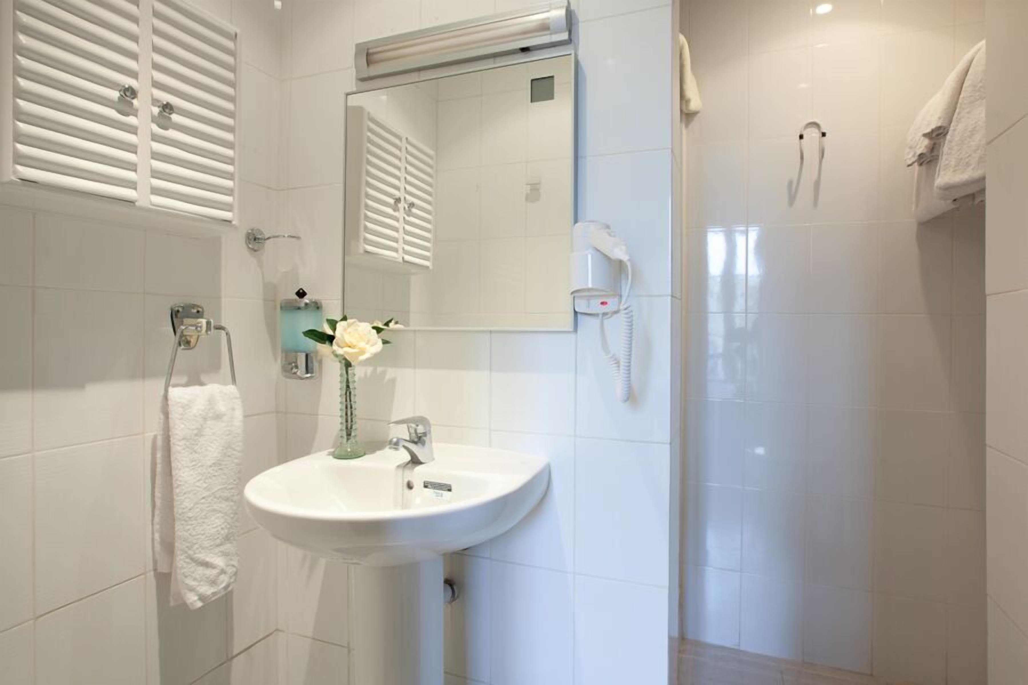 أحواض استحمام، مناشف