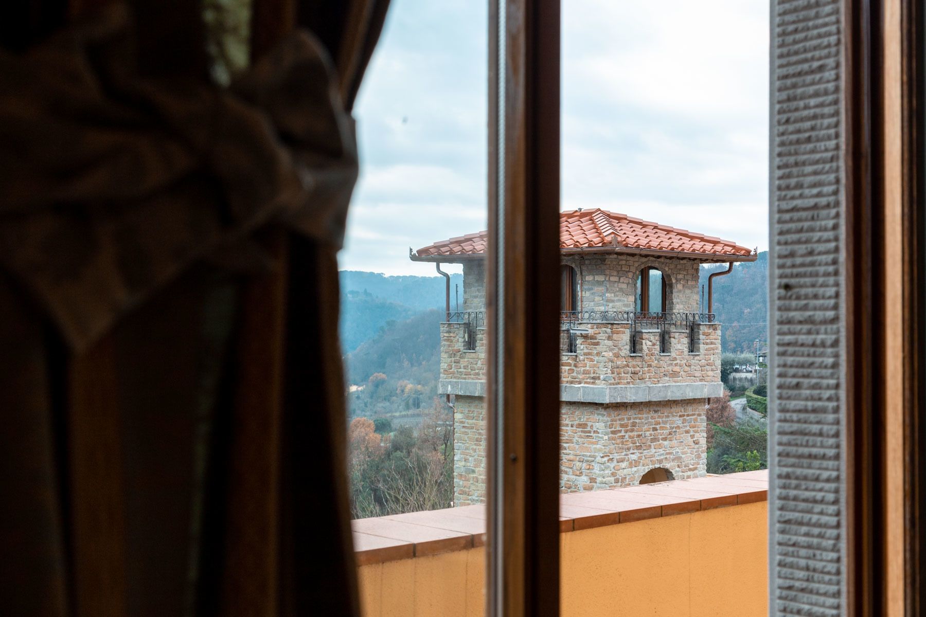 standard double room | in-room safe, individually decorated, blackout curtains, soundproofing