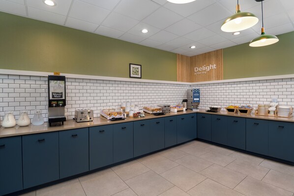 Desayuno continental incluido todos los días