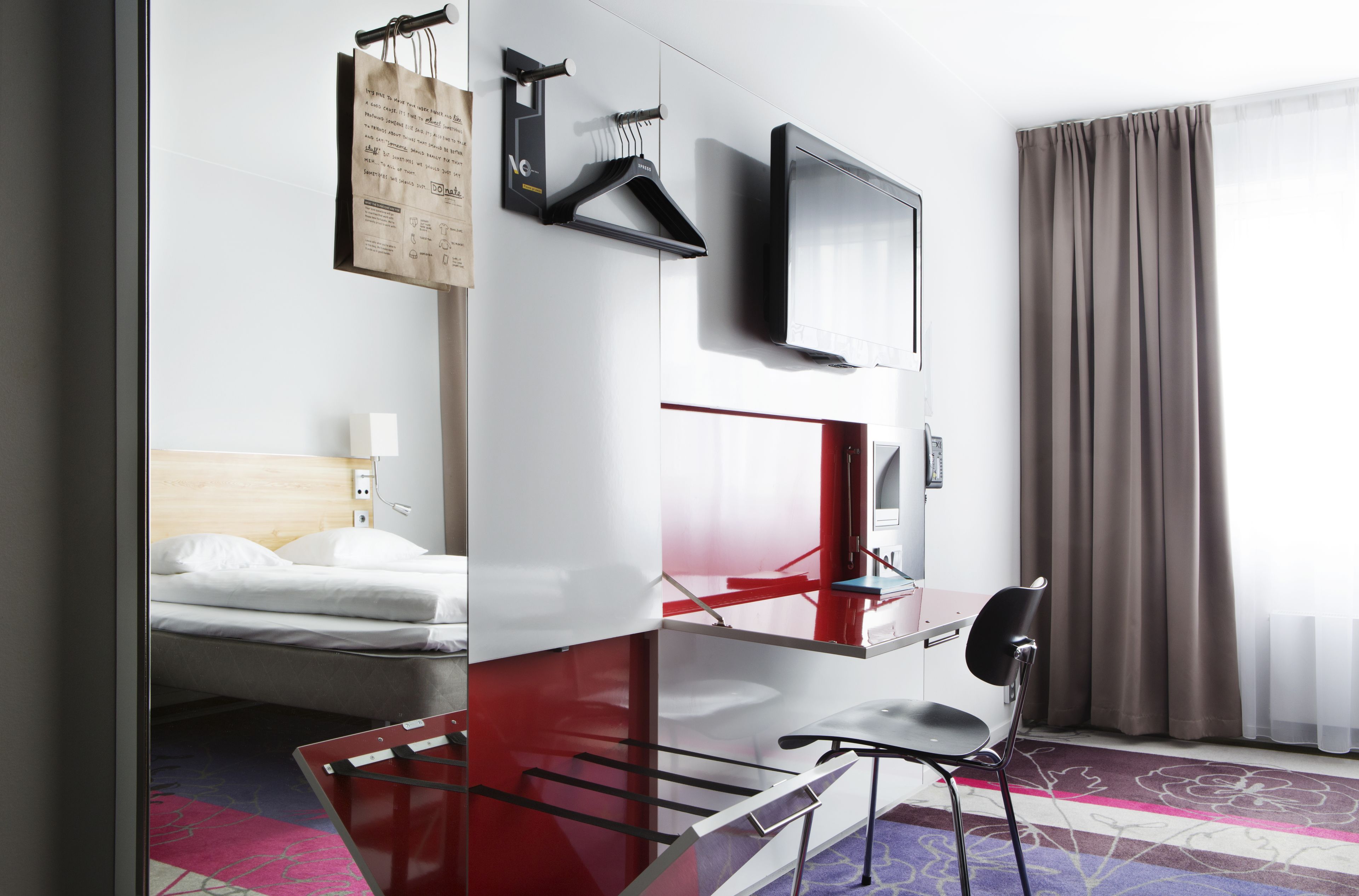 1 bedroom, blackout curtains, free wifi, bed sheets