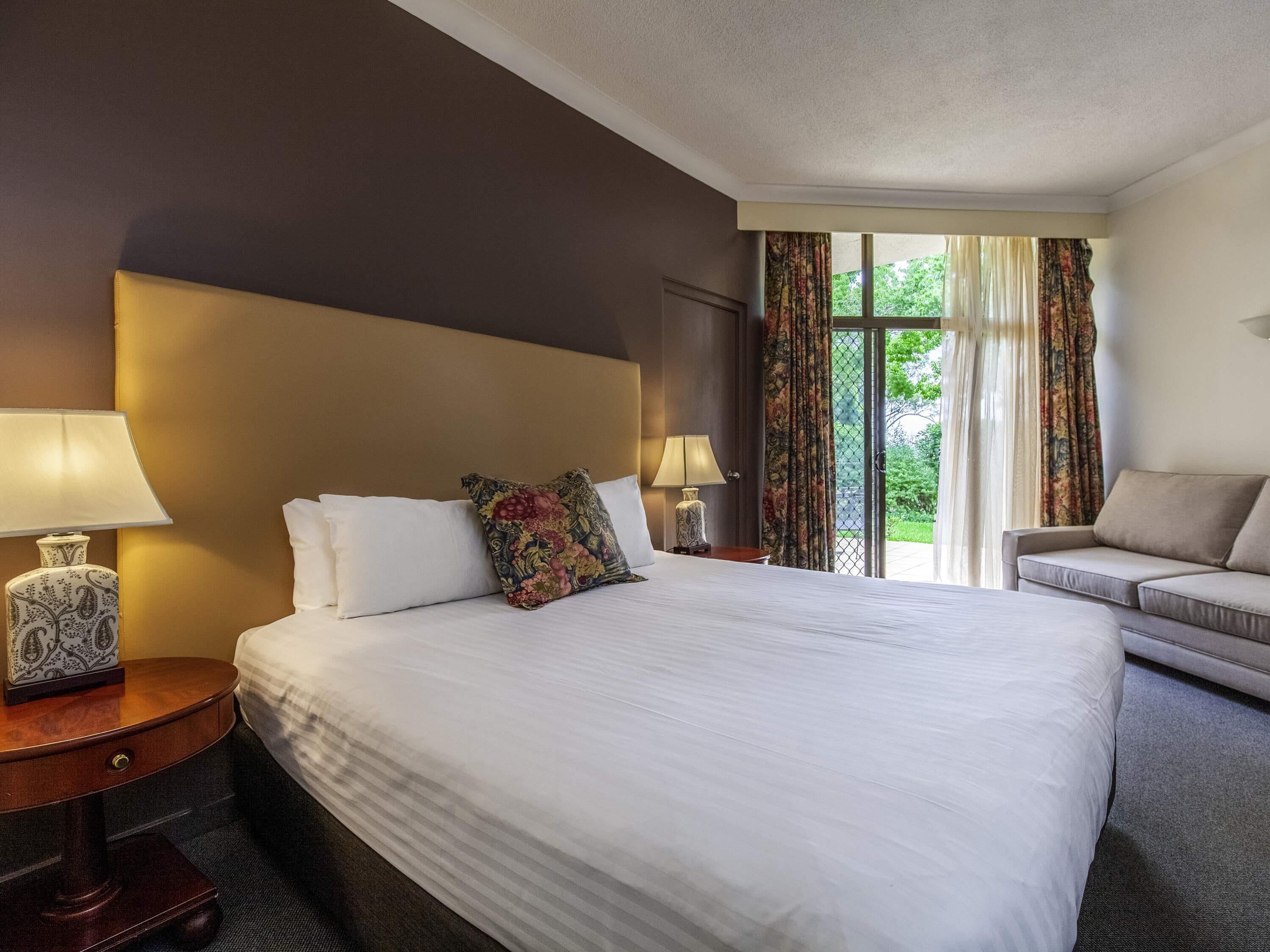 Premium bedding, minibar, desk, laptop workspace