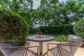 Pemandangan dari bilik