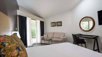 Rom – superior, 1 kingsize-seng | Sengetøy av topp kvalitet, minibar og skrivebord