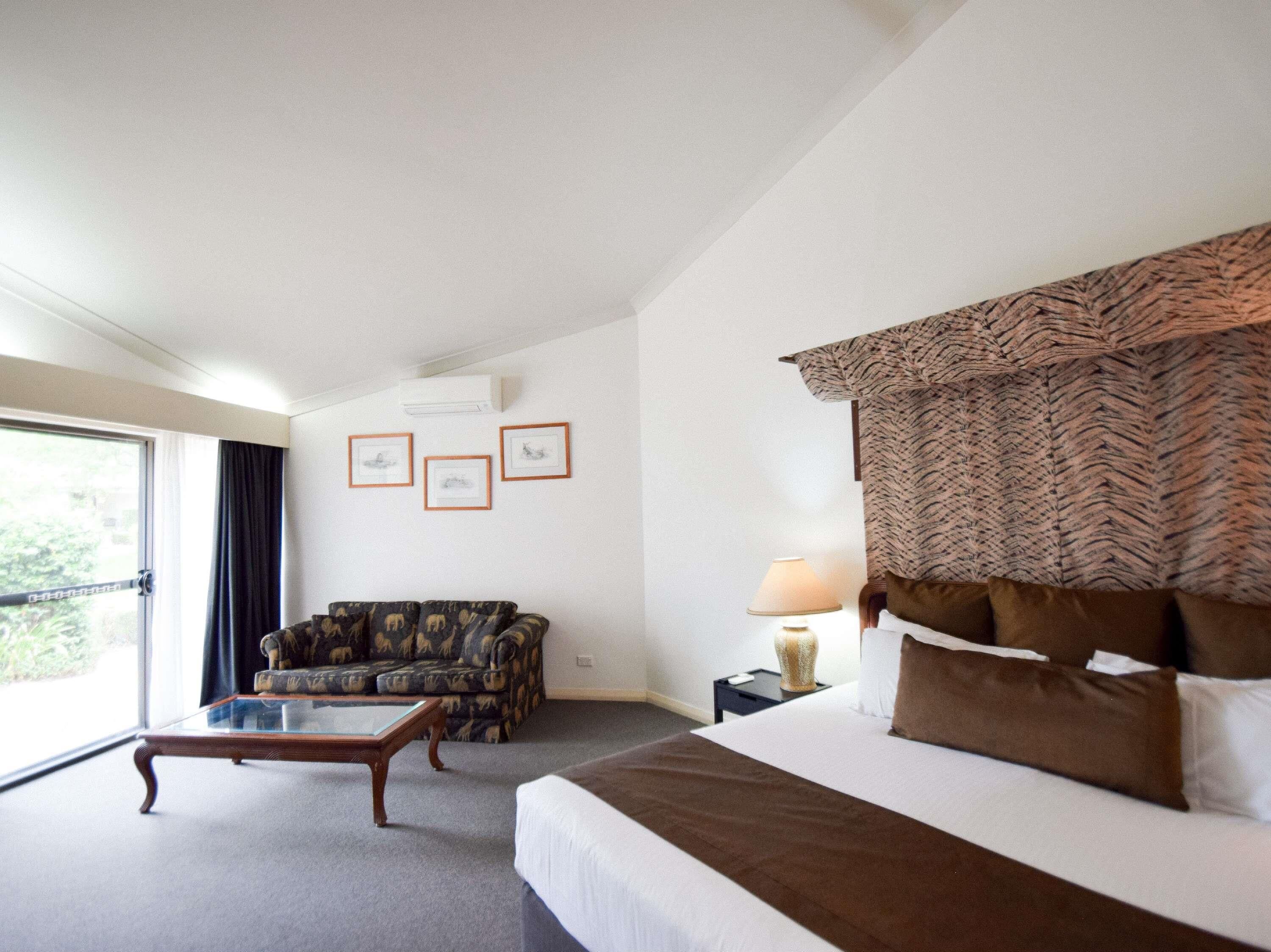 Privilege, Chambre, 1 très grand lit