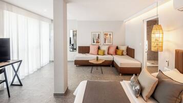 Palm Beach Bungalow Junior Suite | 1 Schlafzimmer, Schreibtisch, Verdunkelungsvorhänge, Babybetten