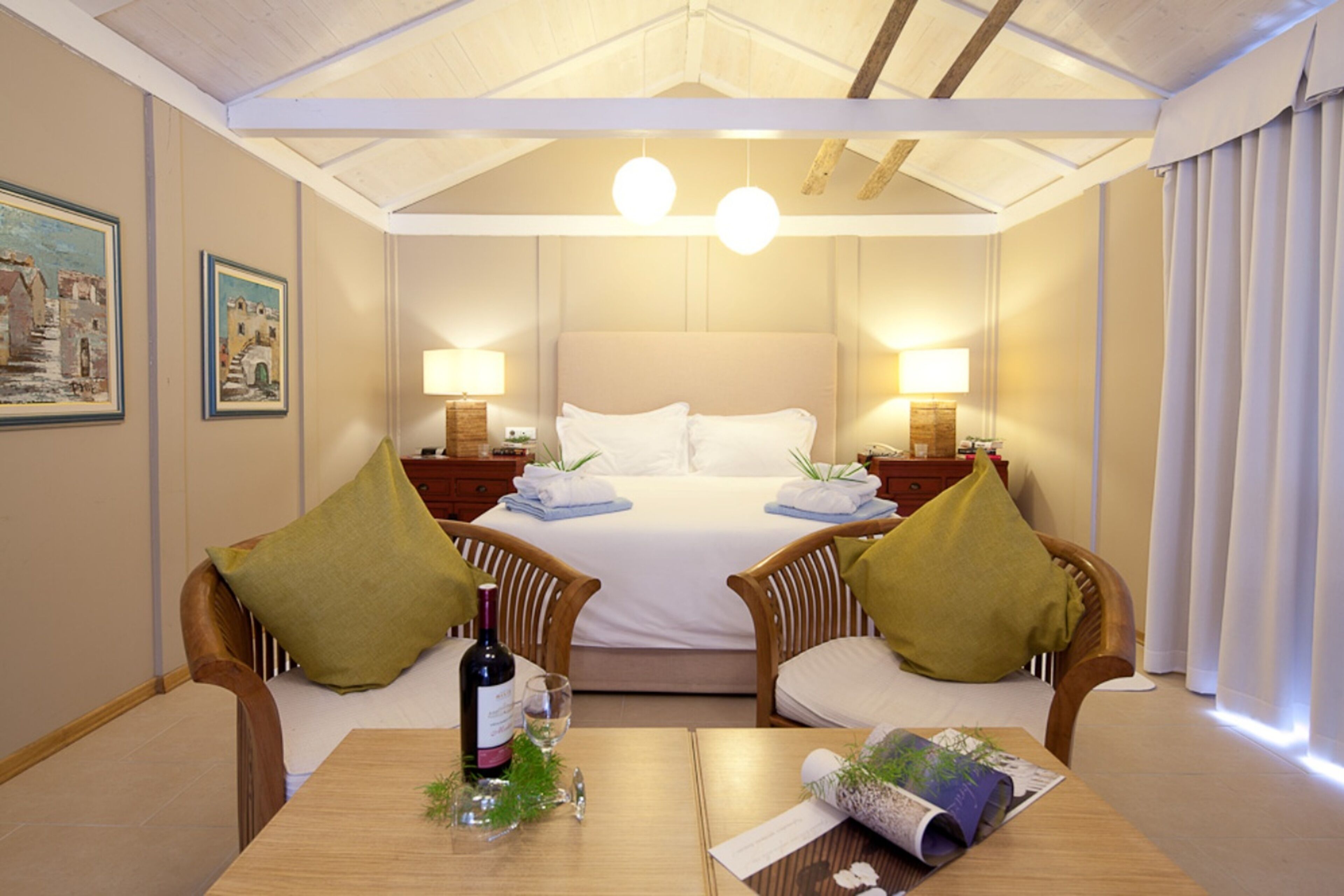 Luxury Studio Apartment | 办公桌、遮光窗帘、婴儿床、免费 WiFi