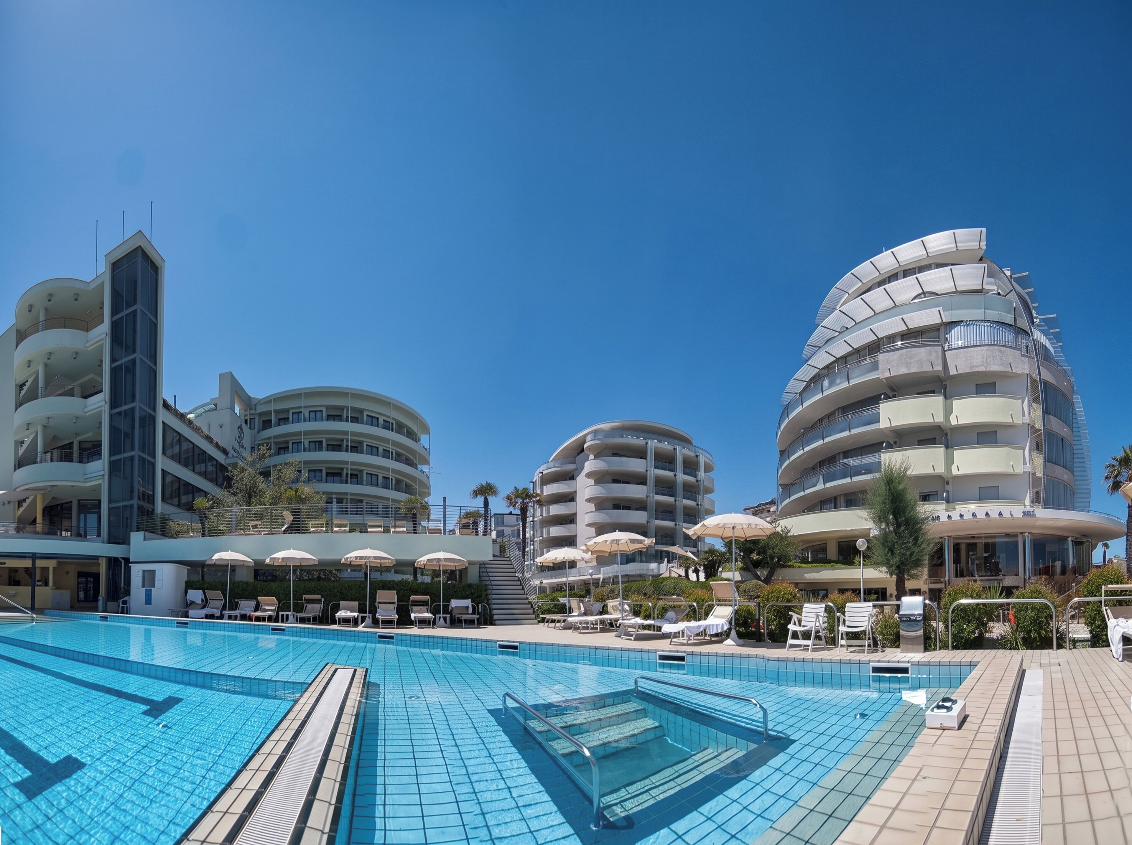 Photo - Hotel Premier & Suites