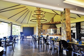 Breakfast, lunch, dinner served; Italian cuisine  - Thunderbird Resorts - Rizal (Binangonan)