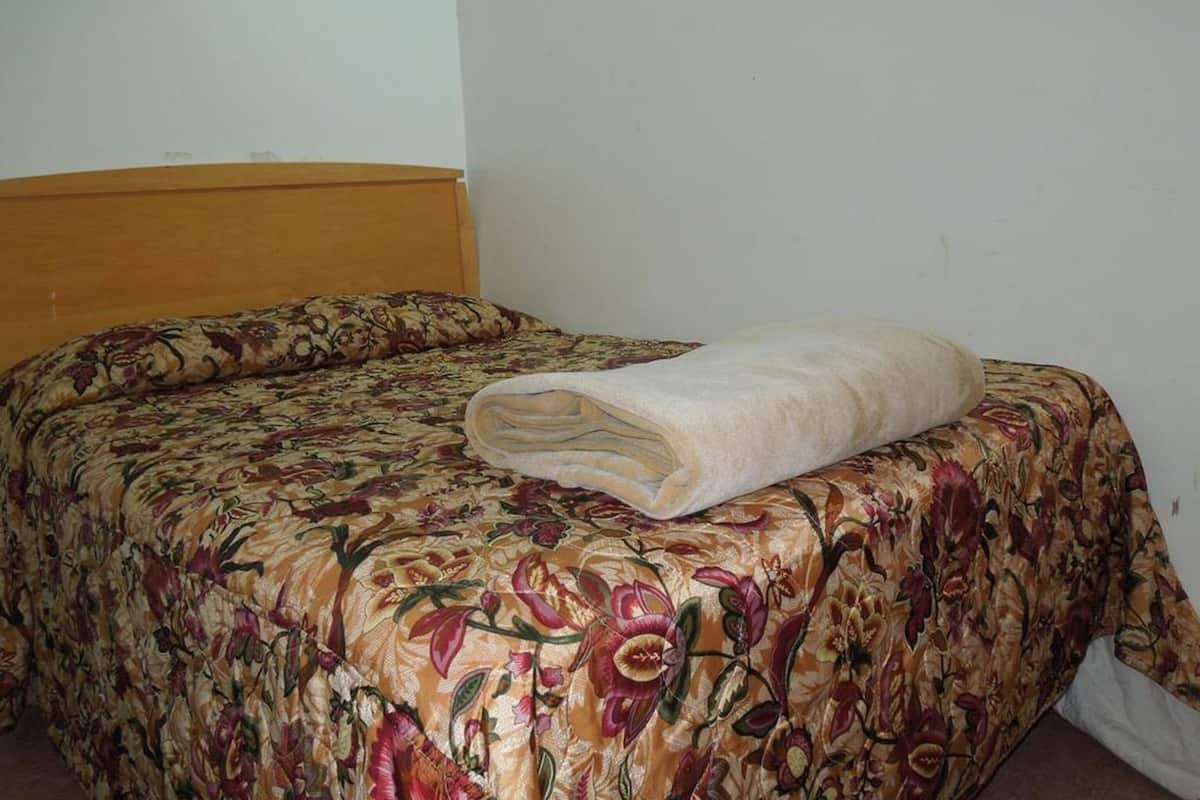 Iron/ironing board (on request), free WiFi