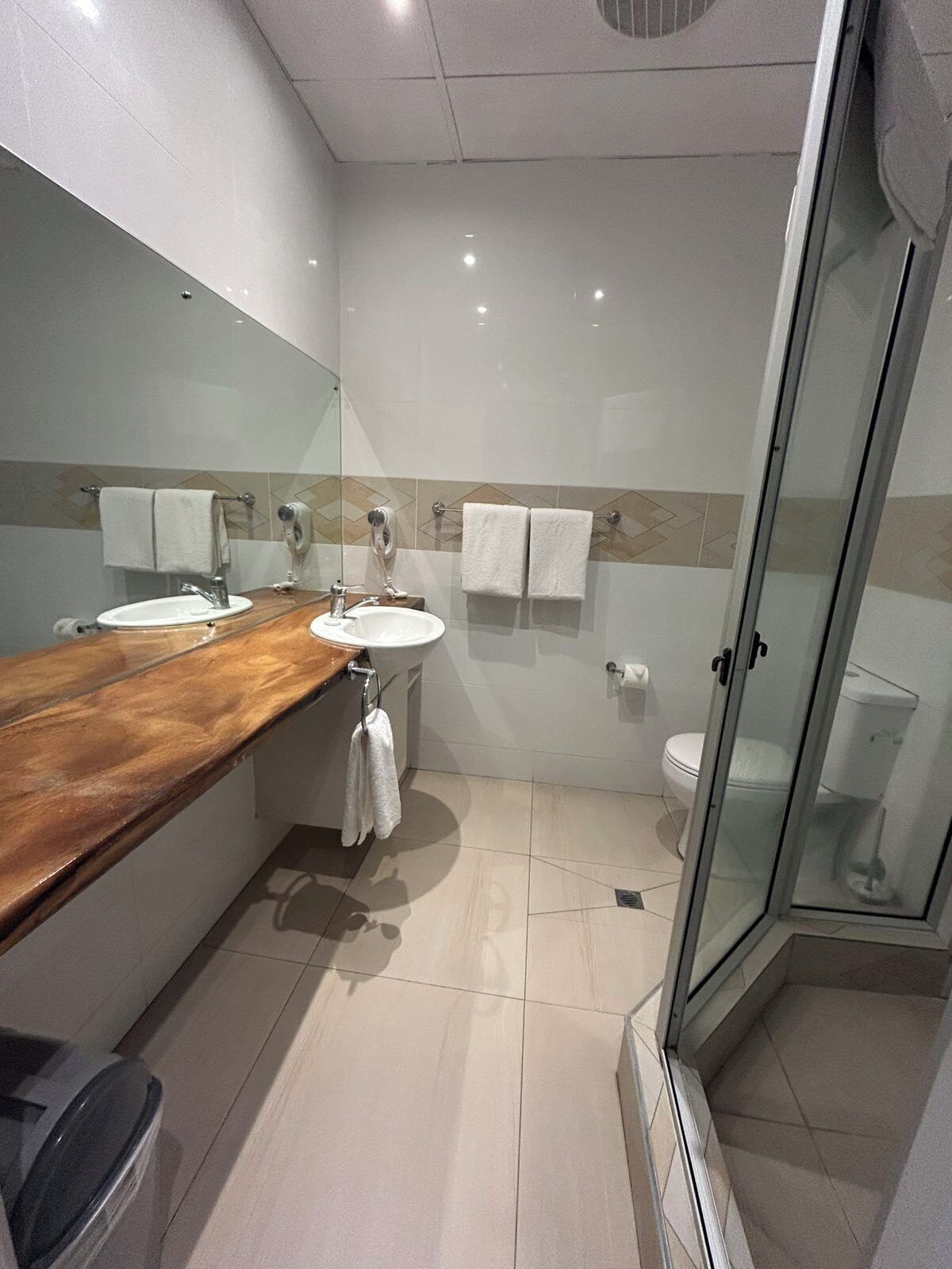 Foto - Smugglers Cove Beach Resort & Hotel