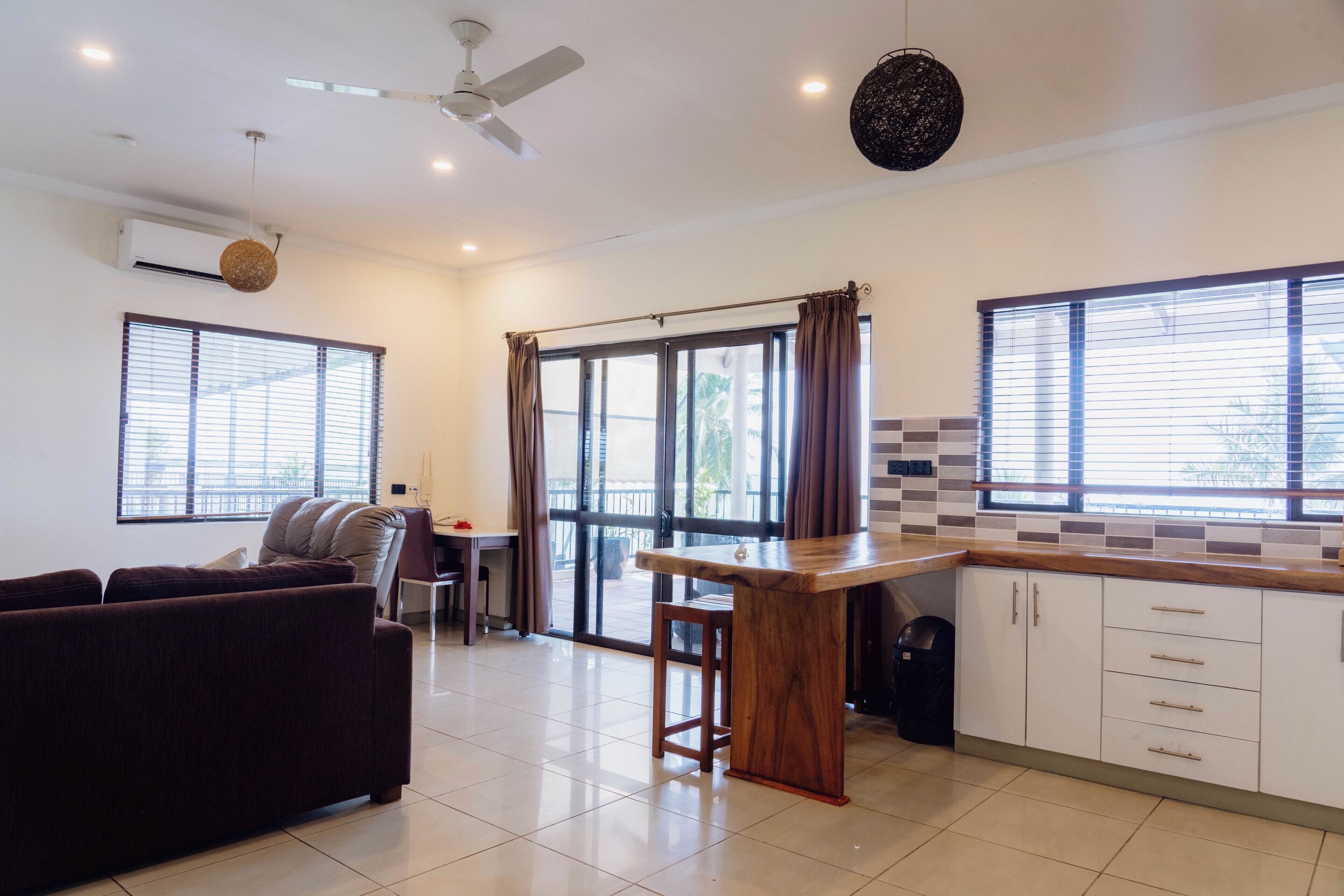 Foto - Smugglers Cove Beach Resort & Hotel