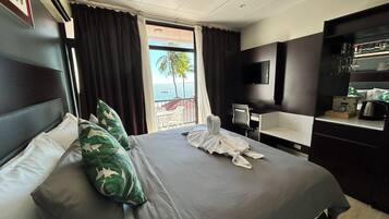 Oceanfront King or Twin Room with Balcony