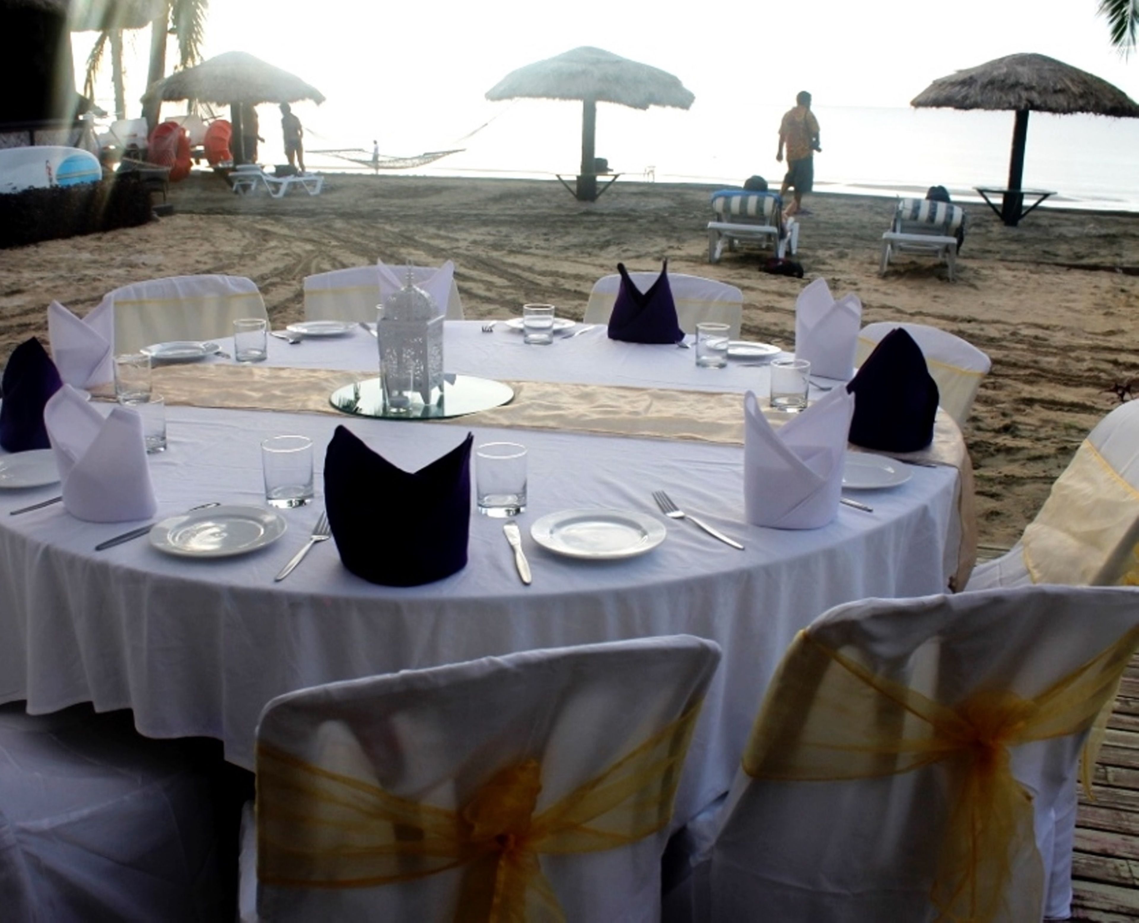 Foto - Smugglers Cove Beach Resort &