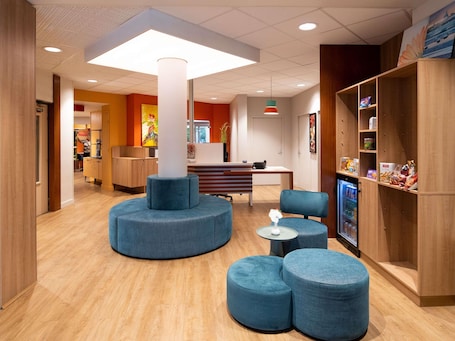 Premium bedding, desk, soundproofing, iron/ironing board. Adagio Access Lyon Centre Université