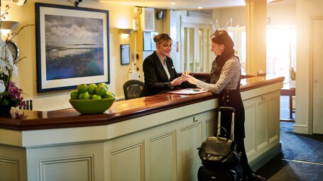 County Hotel Chelmsford - view 2