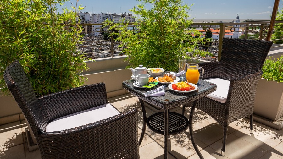 Urban Suites Recoleta Boutique Hotel