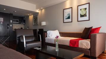 Ropa de cama de alta calidad, cubrecamas y colchones con pillow-top