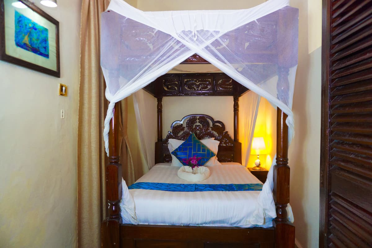 Standard Single Room | Premium bedding, down duvets, memory-foam beds, individually decorated