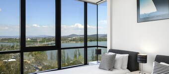 Peppers Gallery Hotel Canberra