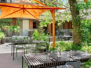 Restaurant - Peppers Gallery Hotel Canberra (Canberra)