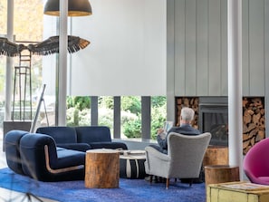 Exterior - Peppers Gallery Hotel Canberra (Canberra)