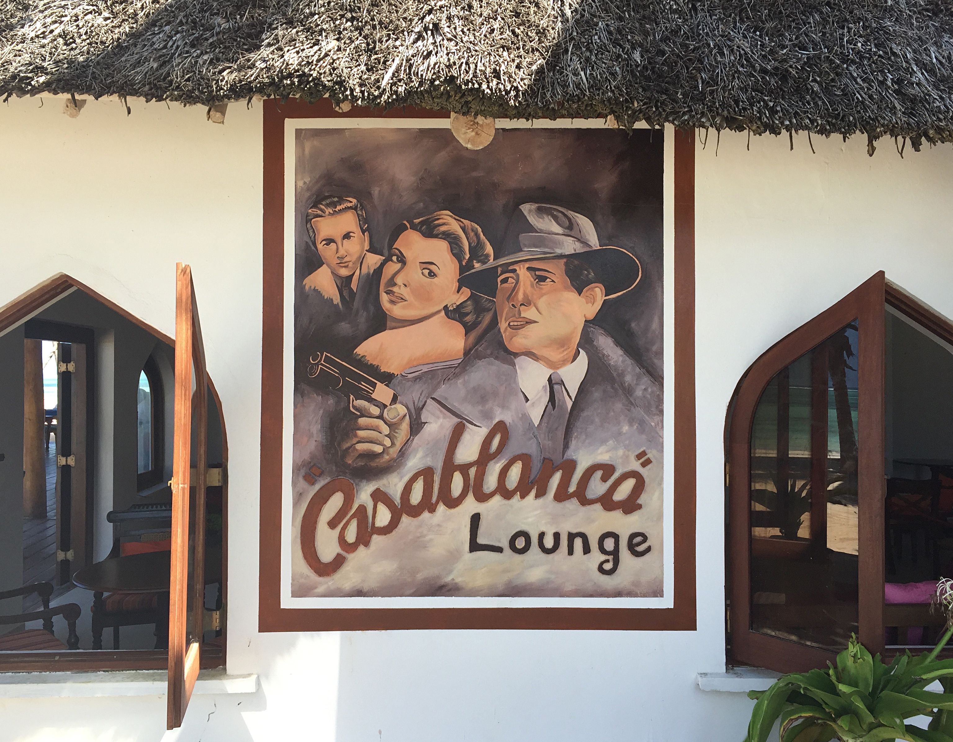 pub, pool views, open daily