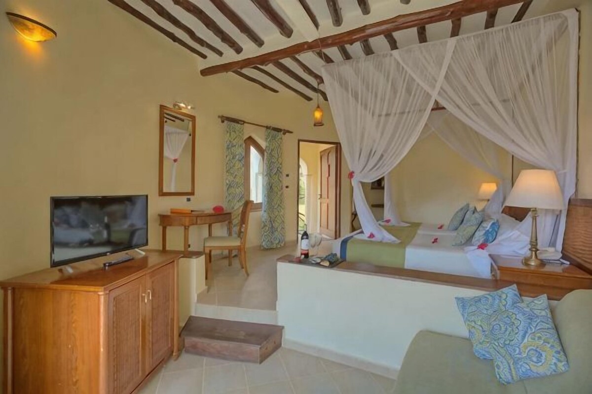 1 bedroom, premium bedding, memory foam beds, minibar