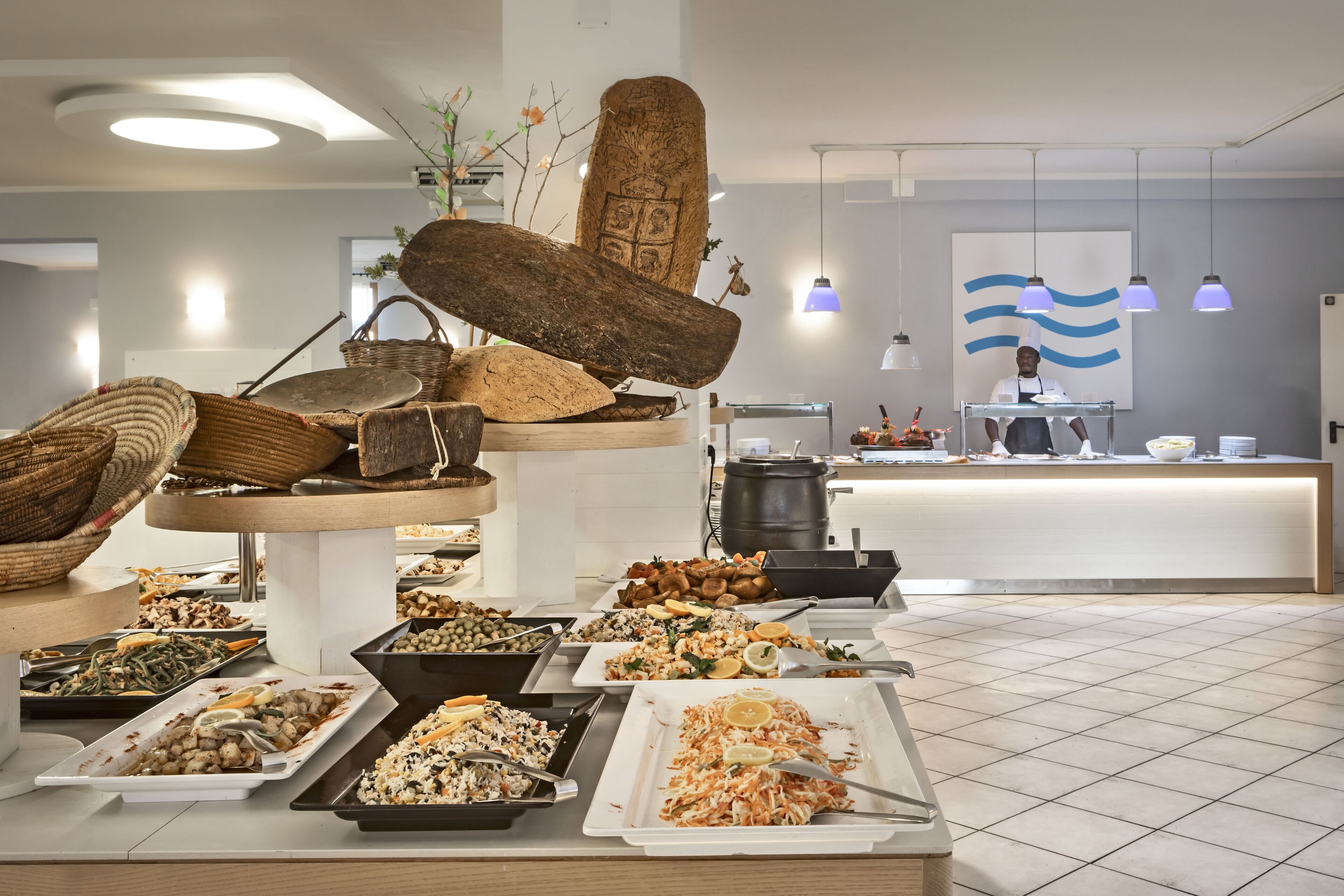 Frühstück und Abendessen