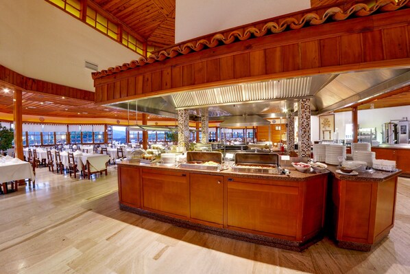 Buffet - Montana Pine Resort - All Inclusive (Fethiye)