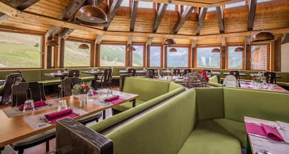 Blu Hotel Senales Zirm - Cristal