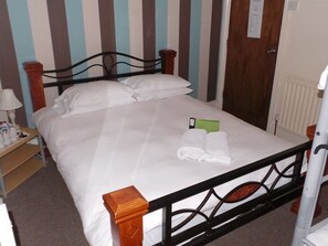 Room - Habberly House Hotel (Blackpool)