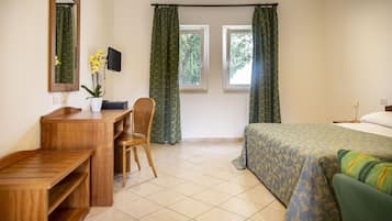 Minibar, in-room safe, cots/infant beds, bed sheets