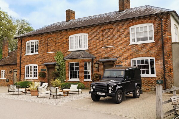 Tewinbury Farm Hotel - Bedfordshire