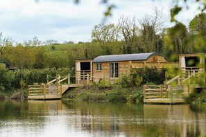 Garden - Tewinbury Farm Hotel (Hertford)
