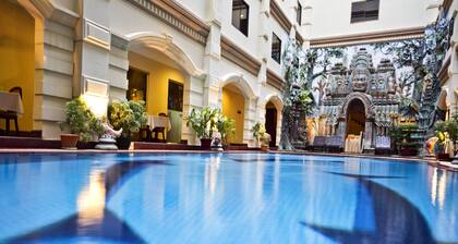 Majestic Oriental Hotel