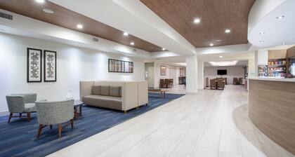 Holiday Inn Express & Suites Chowchilla - Yosemite Park Area by IHG