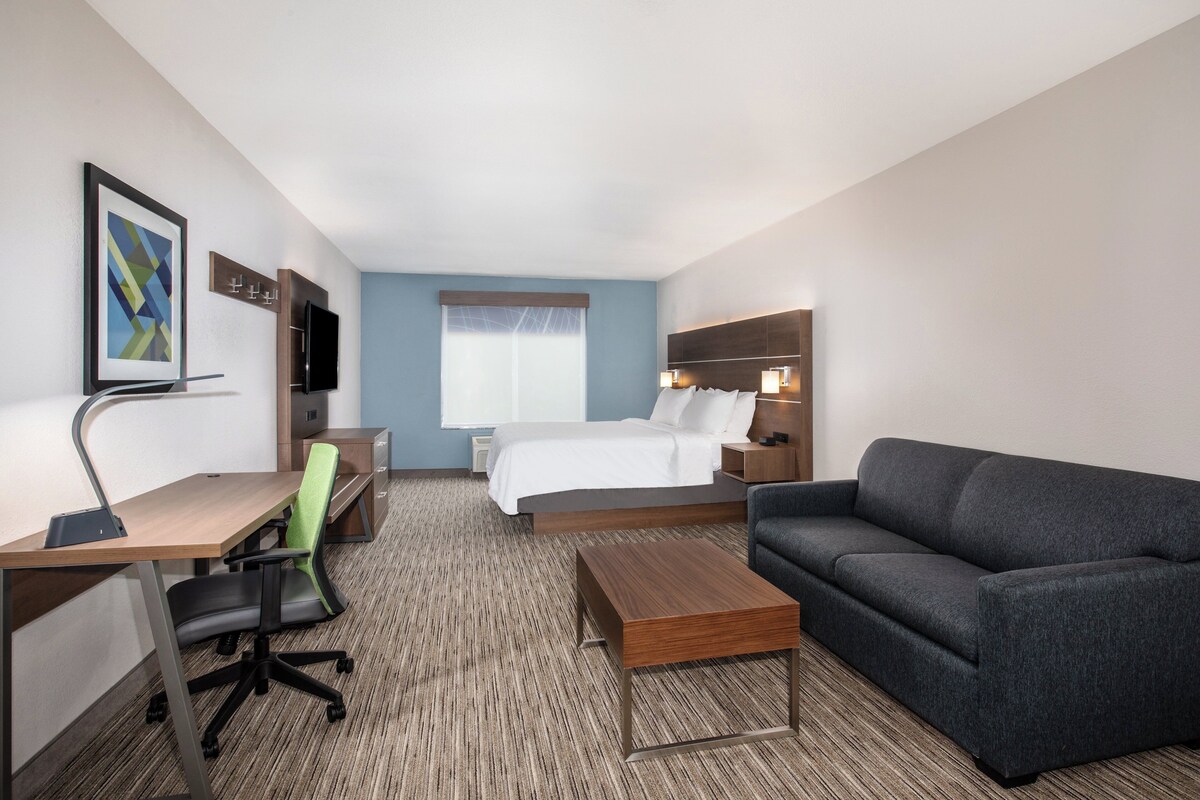 Suite, 1 très grand lit (Additional Living Area) | Draps en coton égyptien, couette en duvet