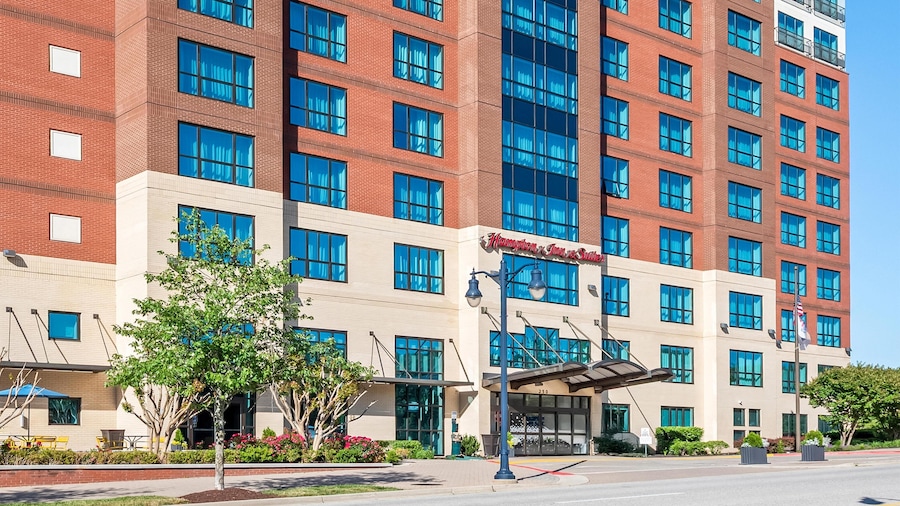 Hampton Inn & Suites National Harbor - Alexandria Area