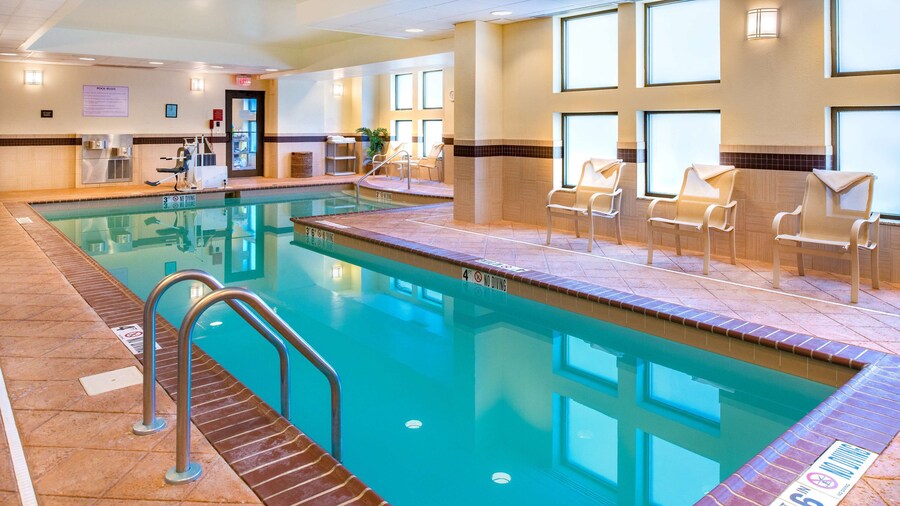 Hampton Inn & Suites National Harbor - Alexandria Area