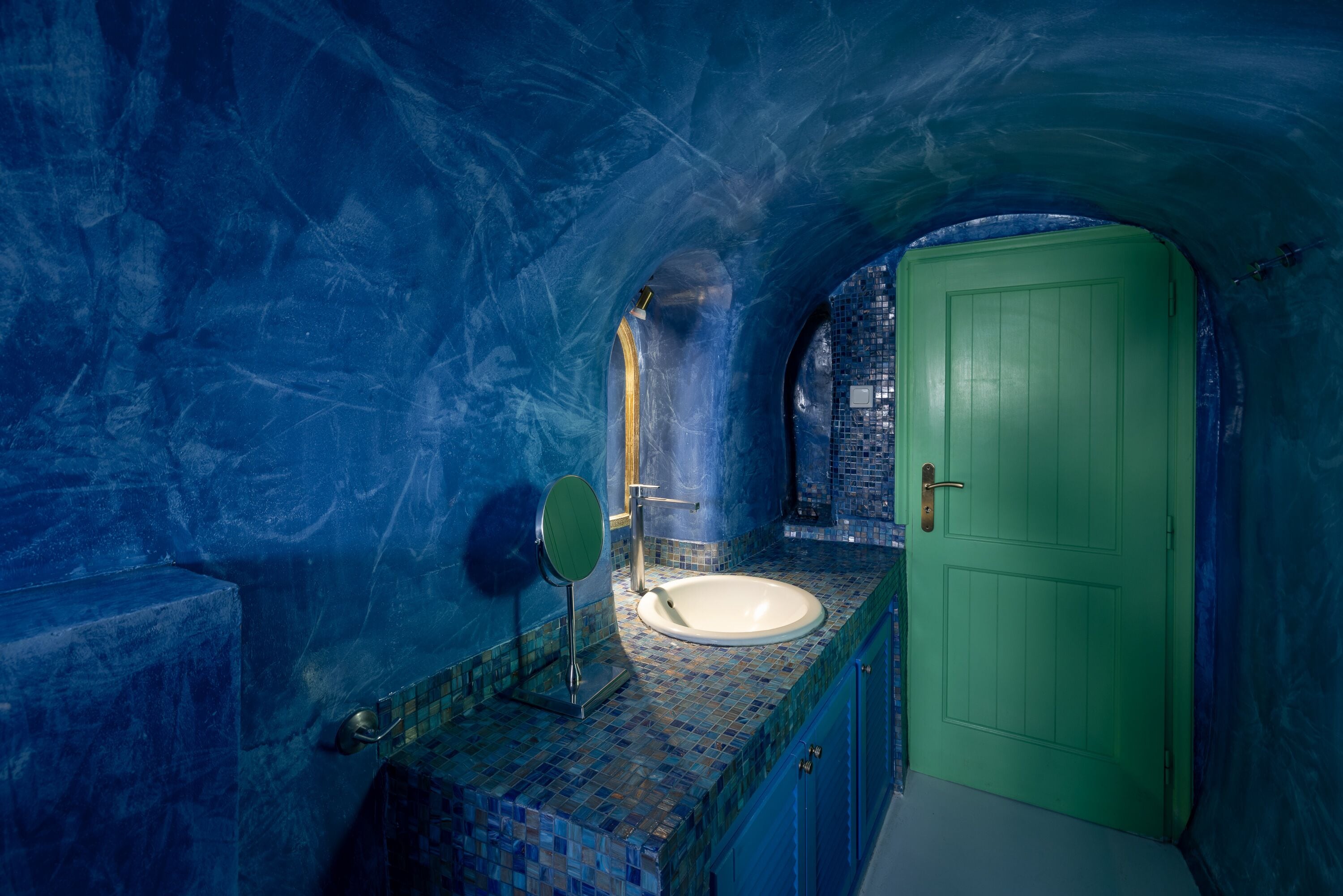 suite (armonia) | bathroom | shower, designer toiletries, hair dryer, bathrobes