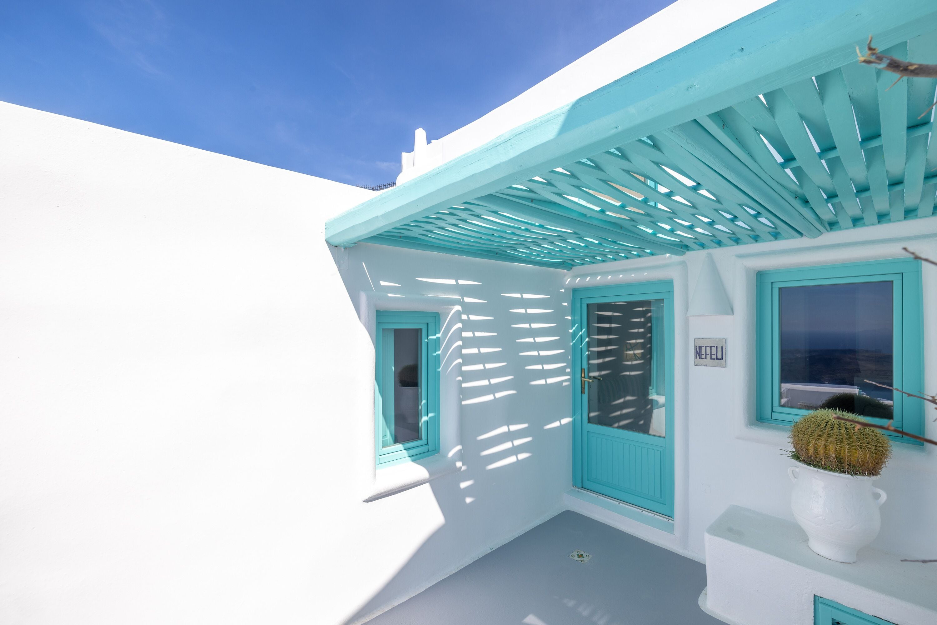 Suite (Nefeli) | Egyptian cotton sheets, premium bedding, memory foam beds, minibar