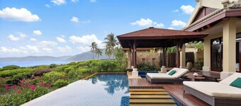 The Ritz-Carlton Sanya, Yalong Bay