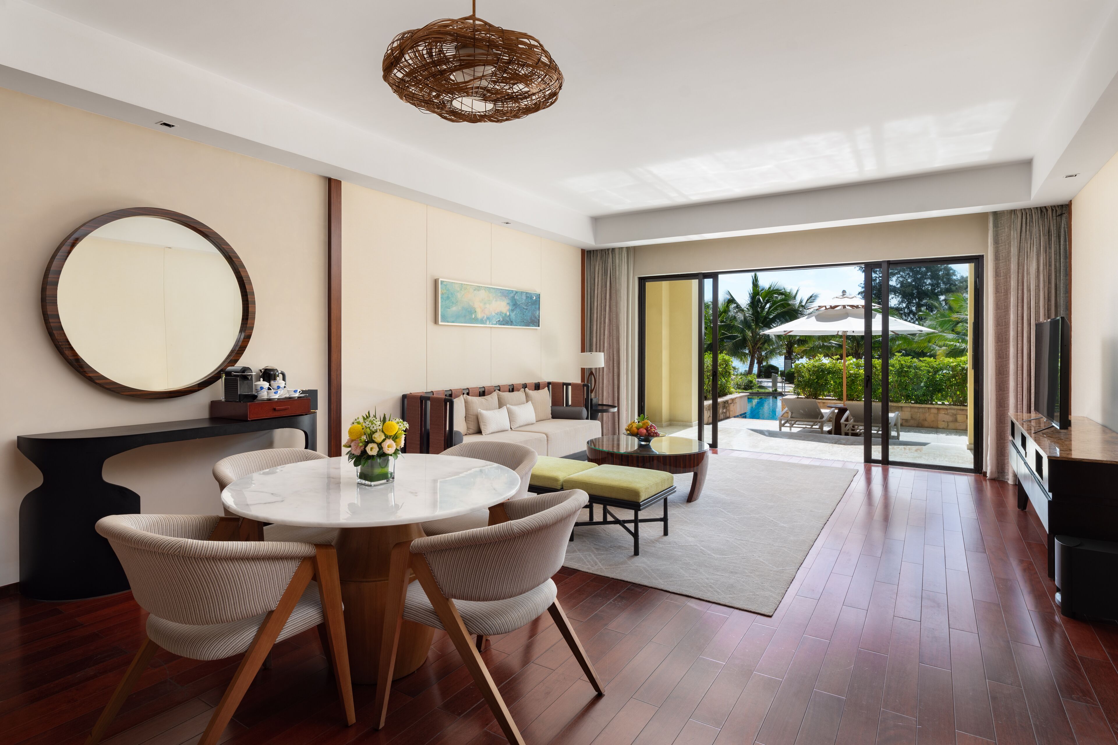 华池轩-一居室泳池庭院套房（含行政酒廊五次餐饮体验） | 意大利 Frette 床单、高档床上用品、羽绒被、加厚床垫